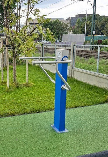Parallel Bars Inclusive - Imagen 6