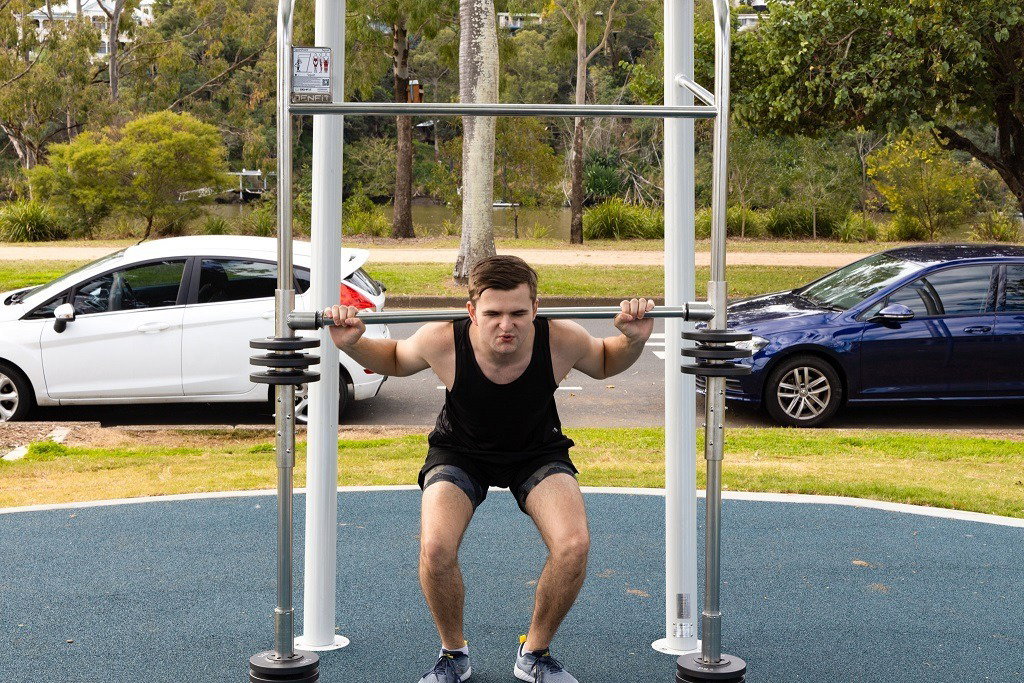 Squat - Image 8