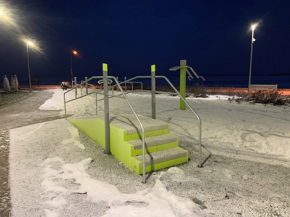 Stairs with Ramp Inclusive - Image 6