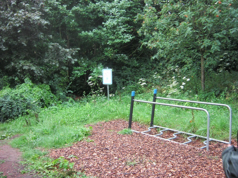 Walking Bridge Bars - Image 3